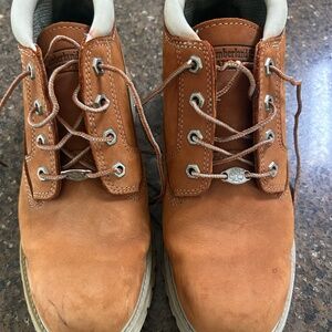Womens Timberland waterproof boots, beige, size 9 1/2 m